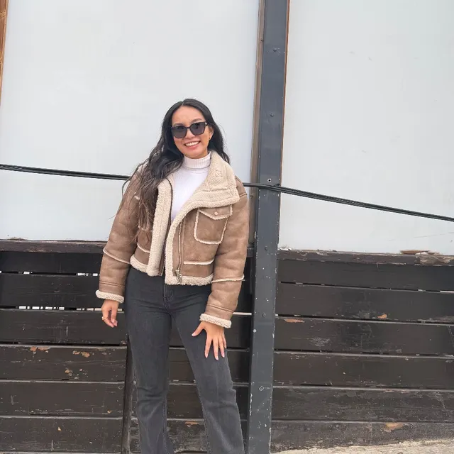 Jyoti · disponible para cuidados en Israel — Orshina