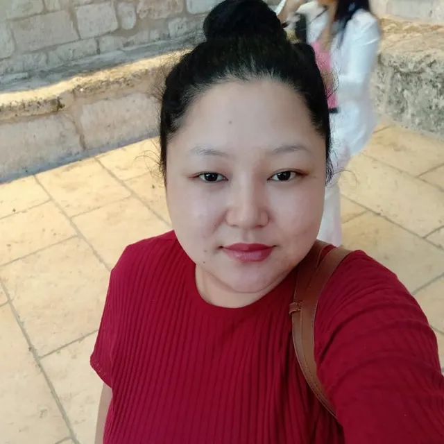 Dibya · disponible para cuidados en Israel — Orshina