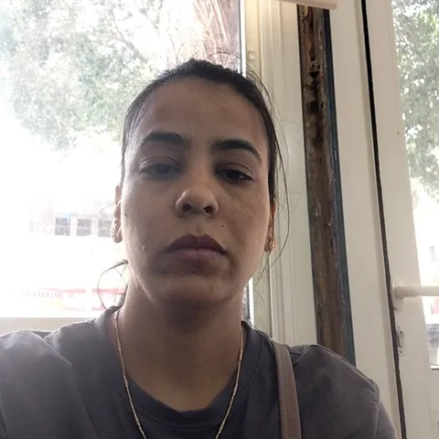velentina · זמינ/ה לסיעוד בישראל — אורשינא