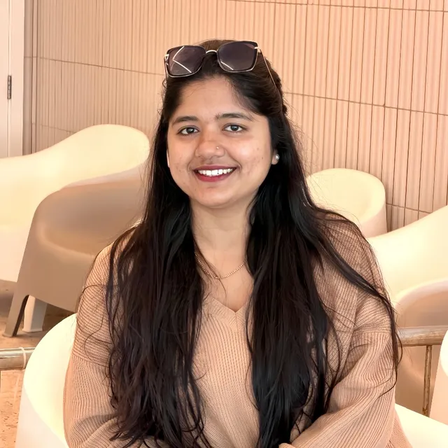 Varshitha · disponible para cuidados en Israel — Orshina